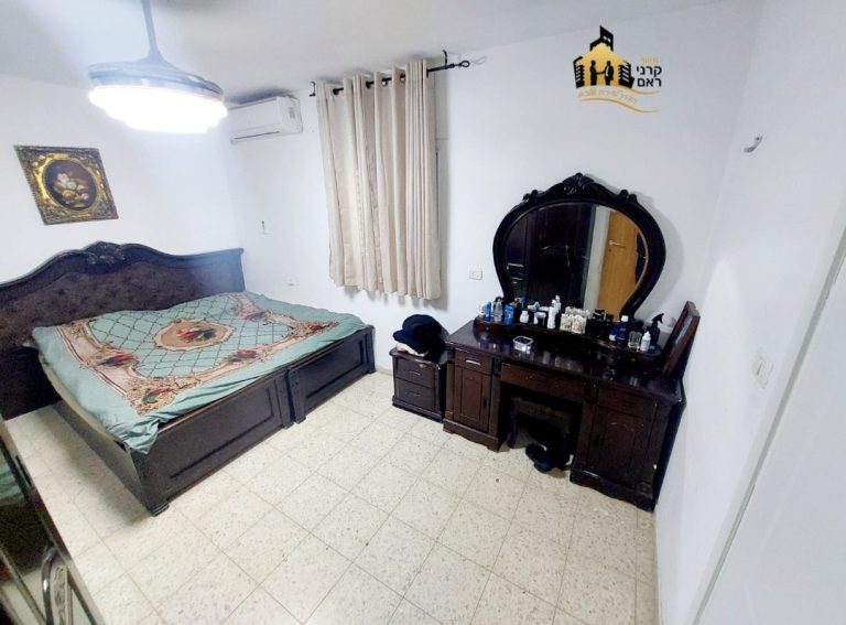 Screenshot_20251223_225634_WhatsApp